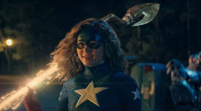 Simak Penampilan Justice Society of America di Stargirl