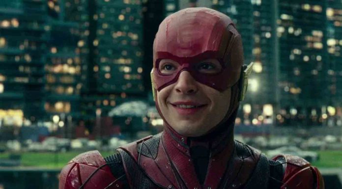 Sutradara The Flash Bocorkan Premis Filmnya!