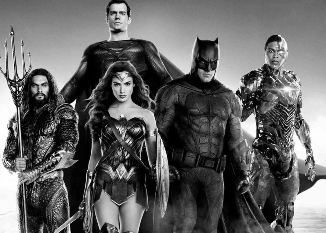 Berbagai Review Justice League Snyder Cut: Lebih Baik? 