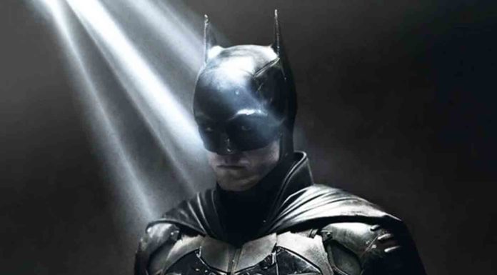 Matt Reeves Bagikan Gambar Epik Siluet Batman!